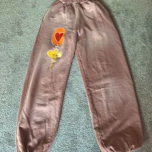boys lie “key to my heart” sweatpants